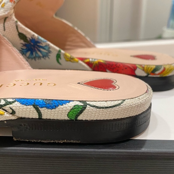 Gucci Princetown White Floral Canvas Loafers sandals EU 38 - Picture 9 of 16